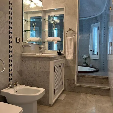 La Tosca Private Heated Pool Villa