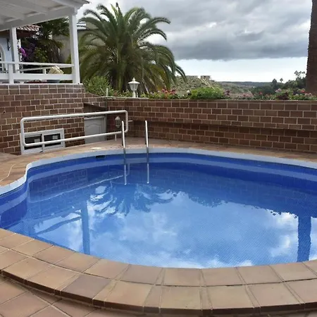 La Tosca Private Heated Pool ヴィラ